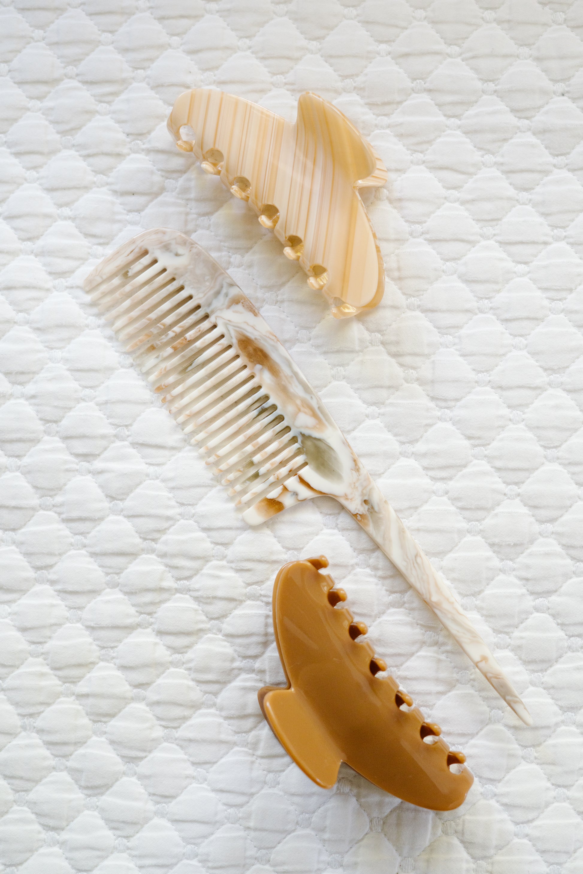The Tail Comb - Marble