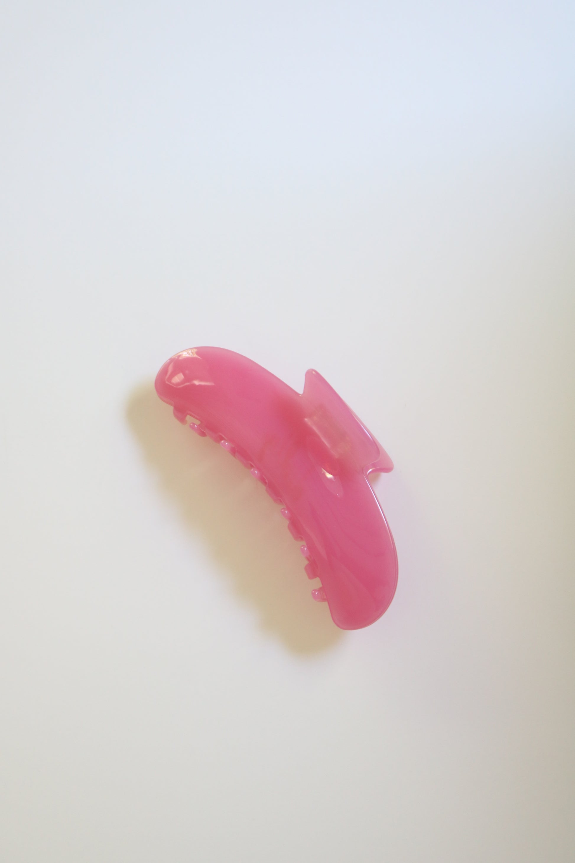 Banana Clip - Pink Jelly